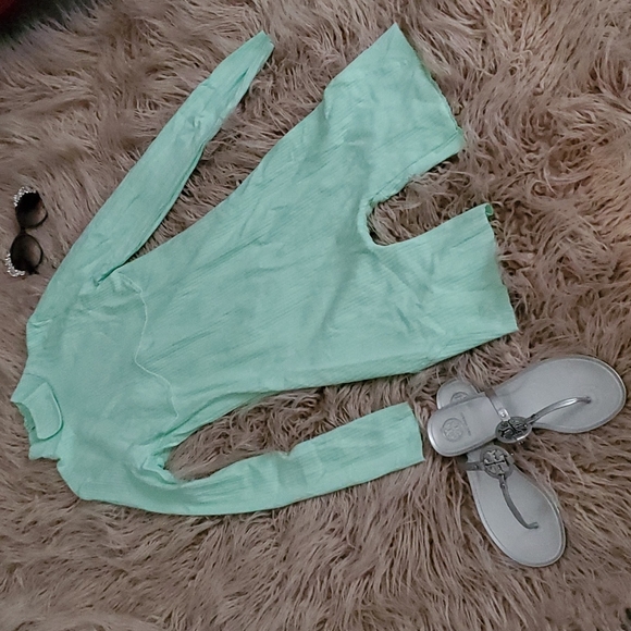 Fashion Nova/ High Neck Ribbed Longsleeve Jumpsuit - Picture 2 of 6